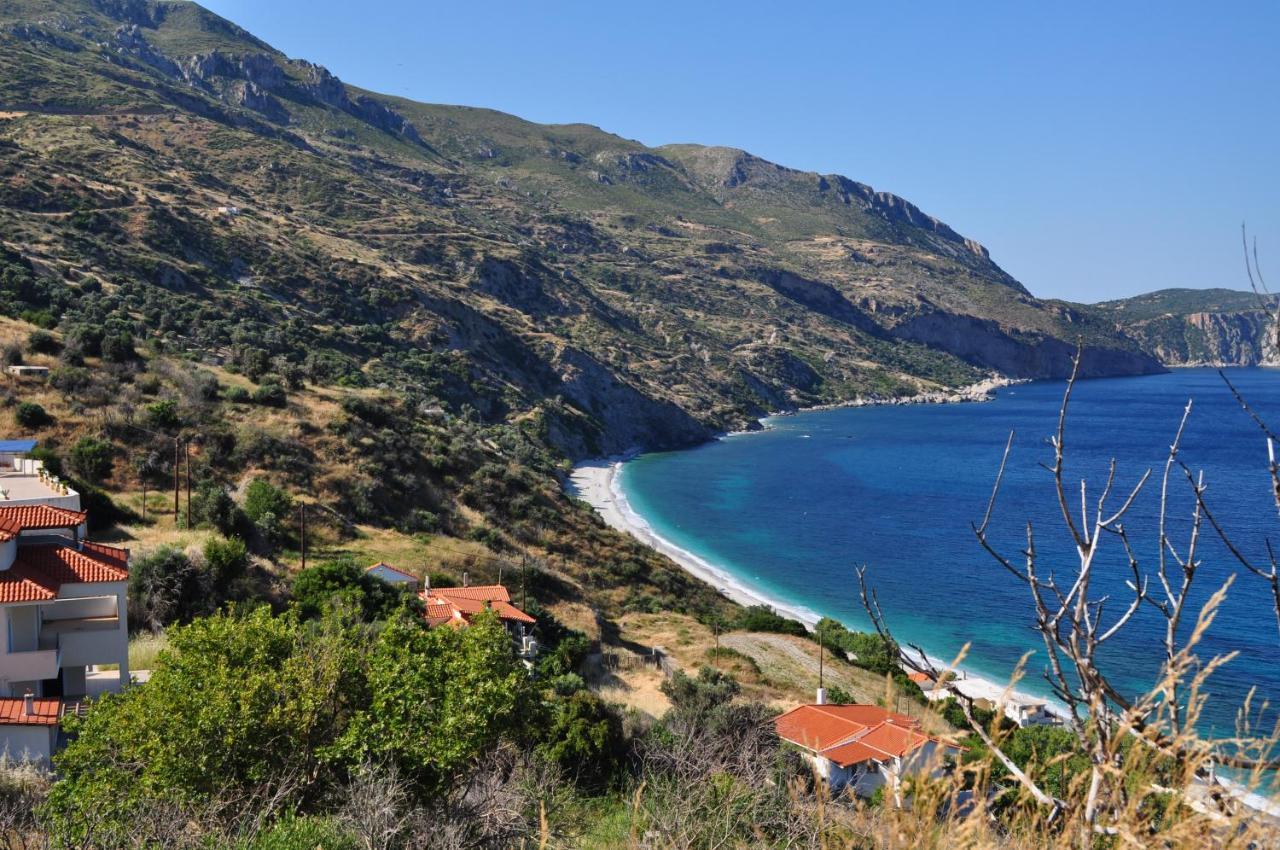 Villa Agnanti Akhladherí Esterno foto