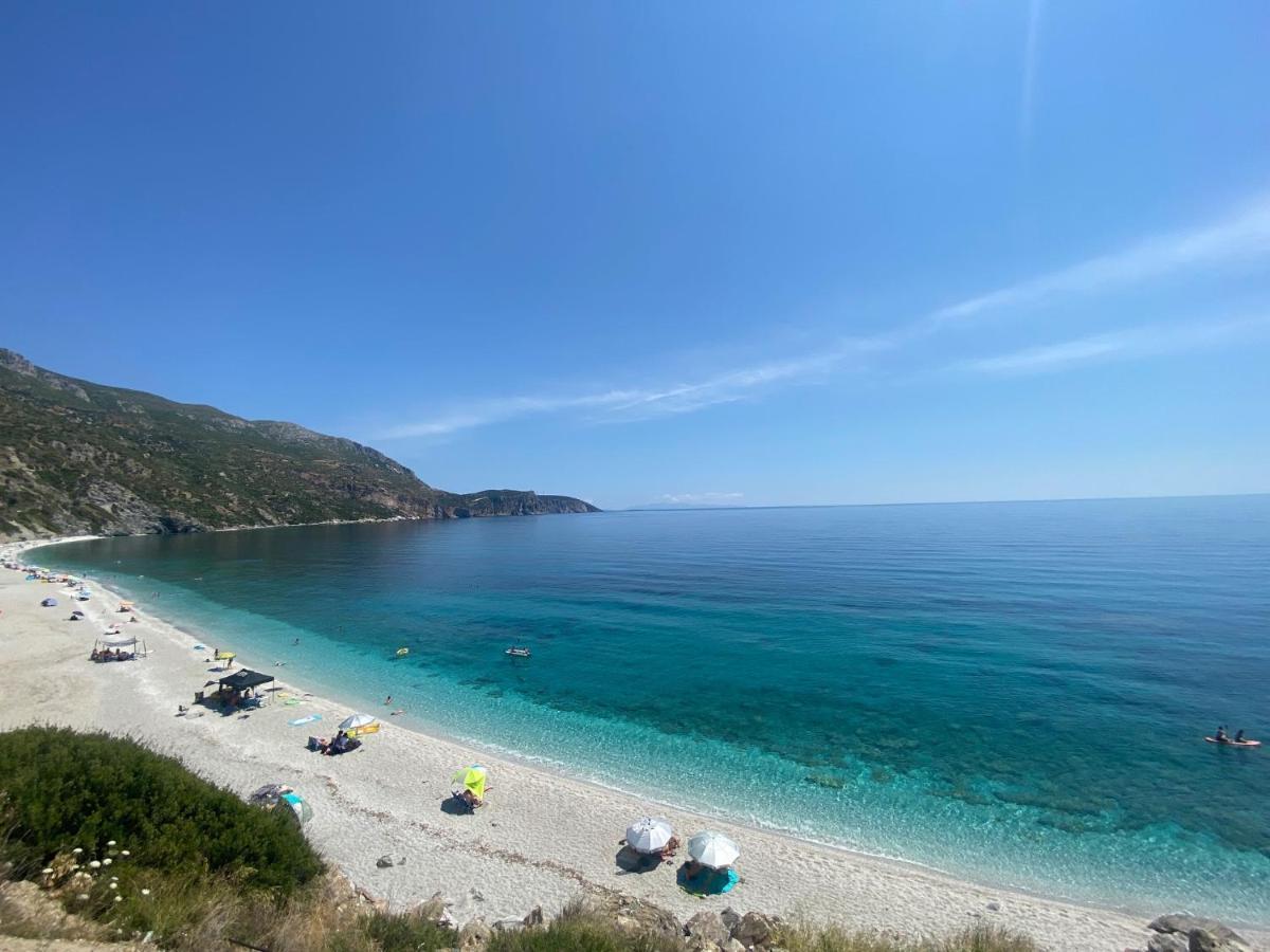 Villa Agnanti Akhladherí Esterno foto
